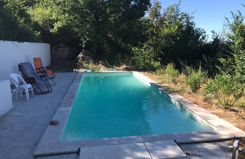 Forcalquier Villa | Villa swimming pool in a natural setting 10 min walk from the old town view Luberon