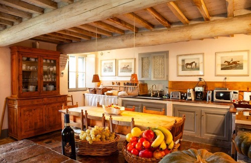 San Casciano dei Bagni Villa | Villa Tirelli - Five Bedroom Villa, Sleeps 10