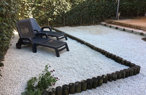 Valras-Plage House | Villa T3, private terrace & parking. Wifi fibre, Swimming pool, Shops, Beach 50m!