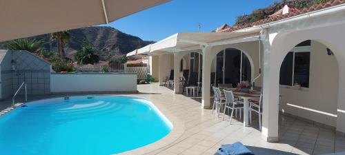 Mogan House | Villa Tauro Beach & Golf