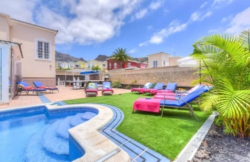 Costa Adeje House | Villa Teide Sol with heated pool and air conditioning, Playa Fañabe, Costa Adeje