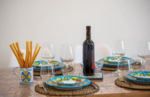 Praiano House | Villa Teresea- Just steps from the beach