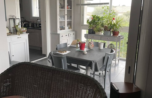 La Fare-les-Oliviers House | Villa terrace private pool garden between Aix and Salon. Sleeps 6.