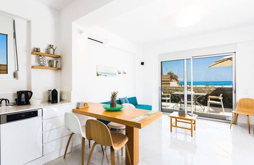 Pigianos Kampos Villa | Villa Thoi, Exclusive Villa with Private Beach Facilities
