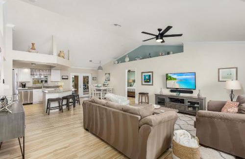 Trafalgar House | Villa Three Sisters - Roelens Vacations