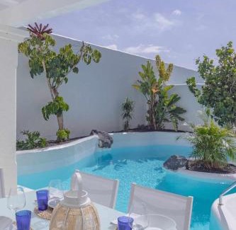 Geafond Villa | Villa Tiguaro Piscina Climat Jacuzzy AC Villa 9 12