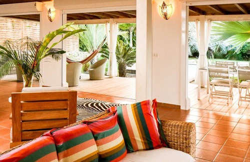 Anse des Rochers Villa | Villa TIKI REVA with private pool and garden #Louisiana Park St-François ⭐