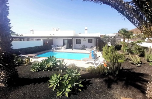 Playa Blanca Villa | Villa Toledo a beautiful villa, 5 minutes from the sea. Our 5* reviews tell all!
