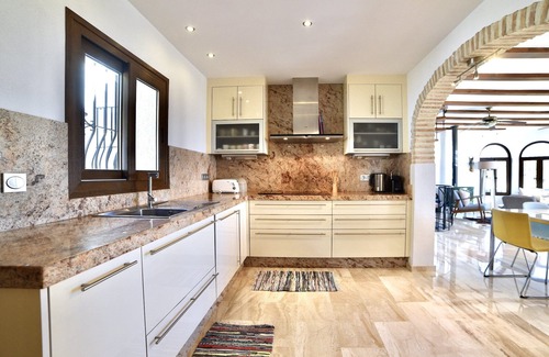 Salobrena Villa | Villa Tortuga: Comfortable property with panoramic views and large pool
