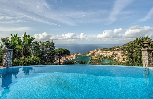 Schiazzano Villa | Villa Tortuga