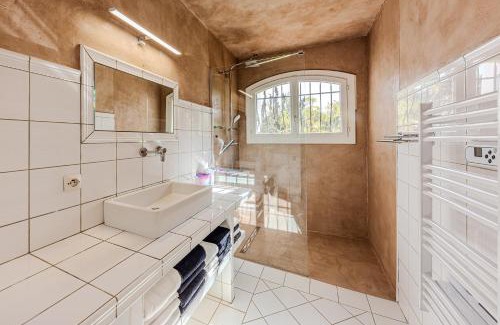 Villecroze House | Villa Triptyque - Avec piscine et grand jardin