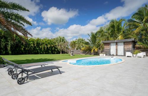 Le Moule Villa | Villa Tyno