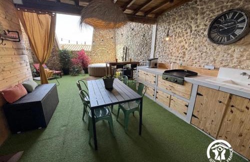 Cazilhac Villa | Villa Valent