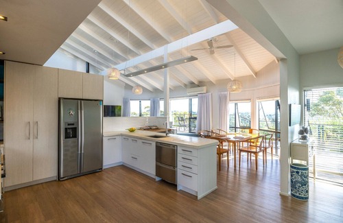 Waiheke Island House | Villa Valmont | Stay Waiheke
