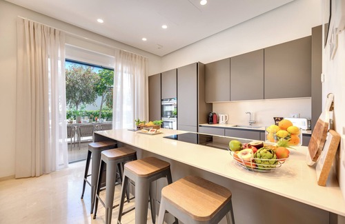 Golden Mile Villa | Villa Velazquez Golden Mile