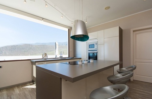 Costa Adeje Villa | Villa Veronika. Luxury 3 bedroom Villa. Private heated infinity pool. Torviscas