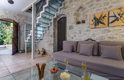 Kato Gouves Villa | Villa Vincenzos by Villa Plus