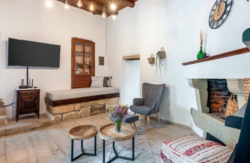 Megala Chorafia Villa | Villa Vine, Explore Cretan Nature