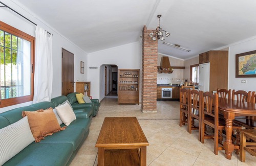 Arenas Villa | Villa "Virginia Peace & Quiet" with Mountain View, Pool, Terrace & Wi-Fi