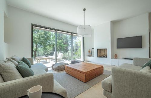 Eguilles Villa | VILLA VOGA- Luxury family holidays Aix-en-Provence