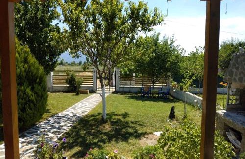 Nea Mesagkala House | villa voula I