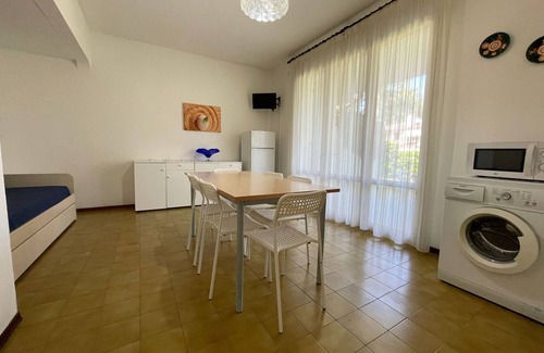 Porto Santa Margherita Villa | Villa with private garden and barbecue