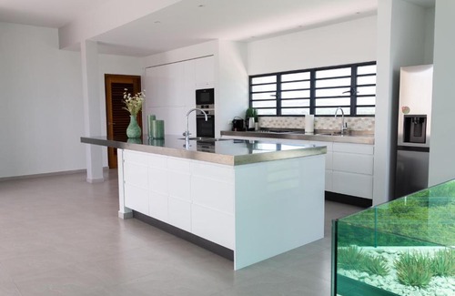 Jan Thiel Villa | Villa White Sand - breathtaking view Spanish Bay