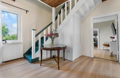 Canhusen House | Villa Wilma