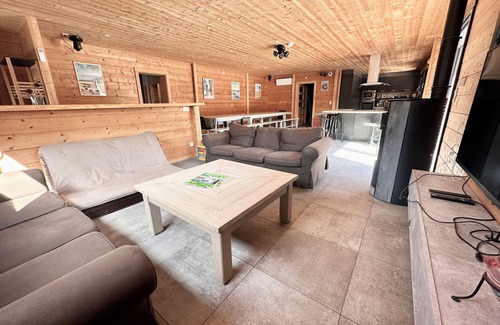 Le Teich House | Villa with 7 bedrooms and pool For 16