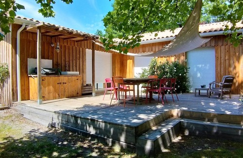 Lege-Cap-Ferret Villa | Villa with Cap Ferret spirit, heated pool, large garden with trees, not overlooked