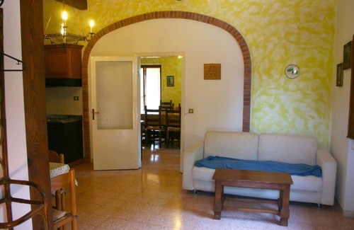 Petrignano del Lago Villa | Villa with private swimming pool, green fenced garden, perfect for families with children, just outs