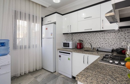 Kadriye Villa | Villa With Jacuzzi, Private Pool, Garden in Serik