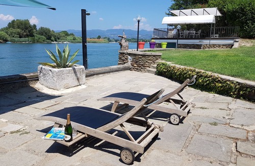 Ameglia Villa | Villa with jetty on Magra river