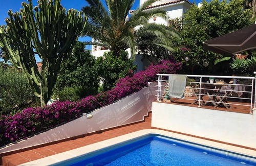 Sitges House | Villa with pool, sea and mountain views. Walking distance to the center and the beach.