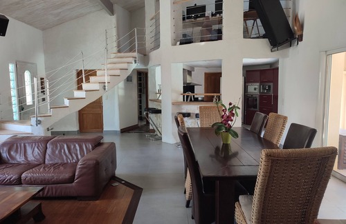 Cestas Villa | Villa With Pool up to 8 Pers
