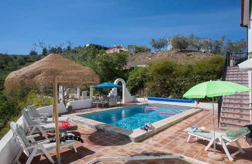 Comares Villa | Villa with private heated pool and great view: peace and space guarantee