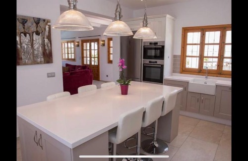 La Parata House | Villa with Private Pool and Amazing Mountain and Sea Views No Young Groups Allowed