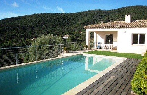 La Croix-Valmer House | VILLA WITH SEA AND HILLS VIEW SWIMMING POOL