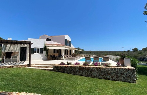 Binisafua Villa | Villa with sea views, 4 bedrooms, free WIFI