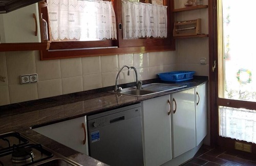 Alcanar Ski Chalet | Villa with sea views, direct access to the beach and extensive garden