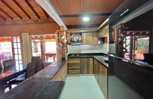 El Penol Villa | Villa with spectacular view of the Peñol in Guatapé