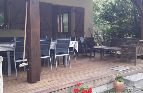 Hourtin Resort | Villa with swimming pool on the edge of the forest and cycle path