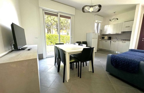 Bibione Villa | Villa with terrace and garden