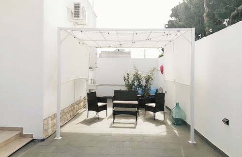 Municipio 5 Villa | Villa XI: The sea just a stone's throw away!