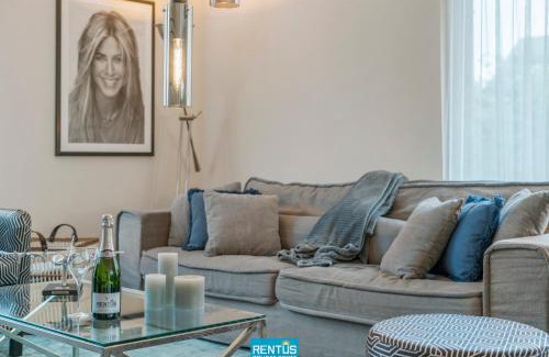 Westende House | Villa Zee en Zand - bungalow with garden and parking
