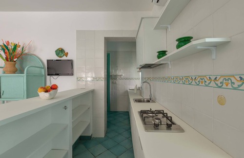 Torre Suda Apartment | Villa Zio Tore - Trilo by BarbarHouse