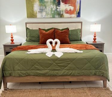 San Carlos Park Apartment | VillaBellaWood