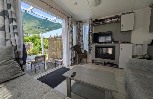 Lingreville Ski Chalet | Village 35