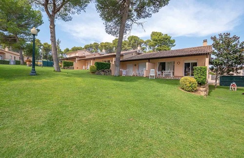 Pals Apartment | Village Golf Beach