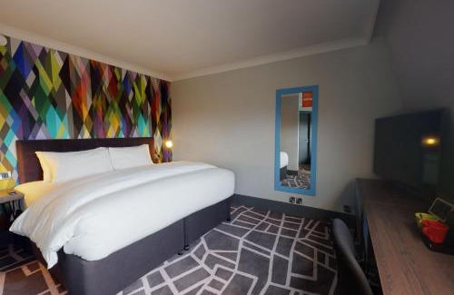 Bracknell Hotel | Village Hotel Bracknell